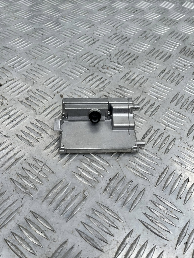 фото №1, Камера ассистент поперечина движения audi a3 8y 20- 5wa980653d