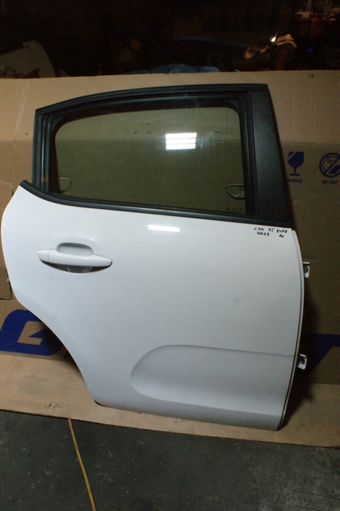 фото №1, Citroen c3 iii дверь правый задняя 2017r ewpb