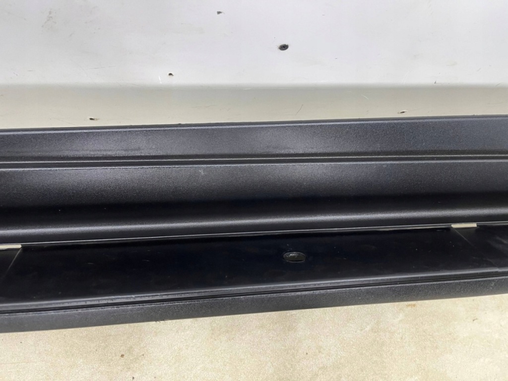 Накладка порог mercedes ml w164 amg 05-11r. правая опора молдинг порог Доставка