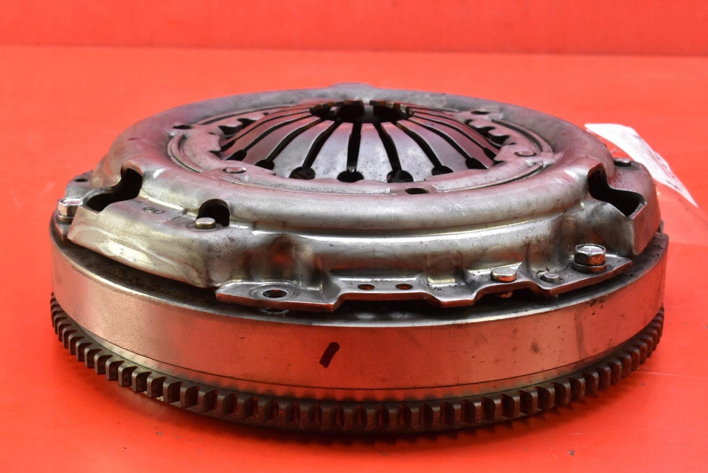 фото №4, Сцепление полный 31210-k0010 toyota corolla e21 1.5 vvti 121 km lift