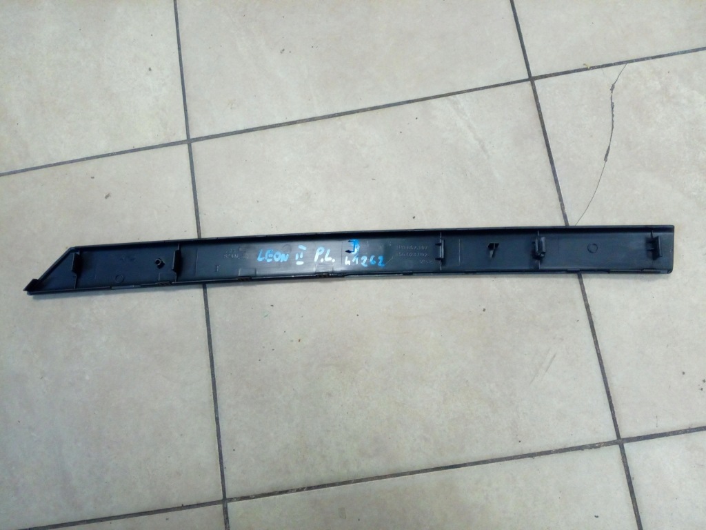 фото №4, Молдинг dekor обшивка seat leon ii перед oryg.