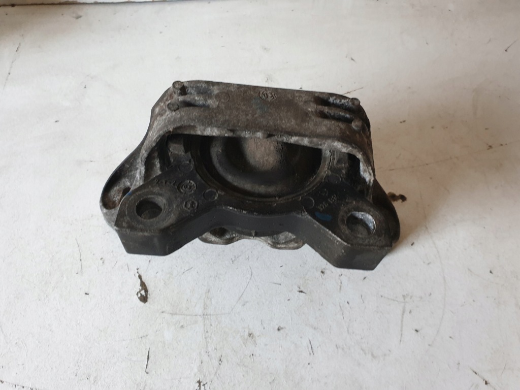 фото №1, Кронштейн подушка двигуна ford transit connect mk1 1.8 tdci