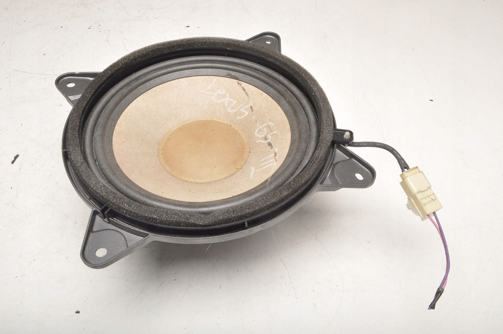 фото №1, Lexus gs iii динамик mark levinson задняя 86160-0wc40