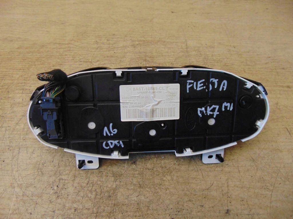 фото №7, Счетчик приборная панель ford fiesta mk7 1.6 tdci europa