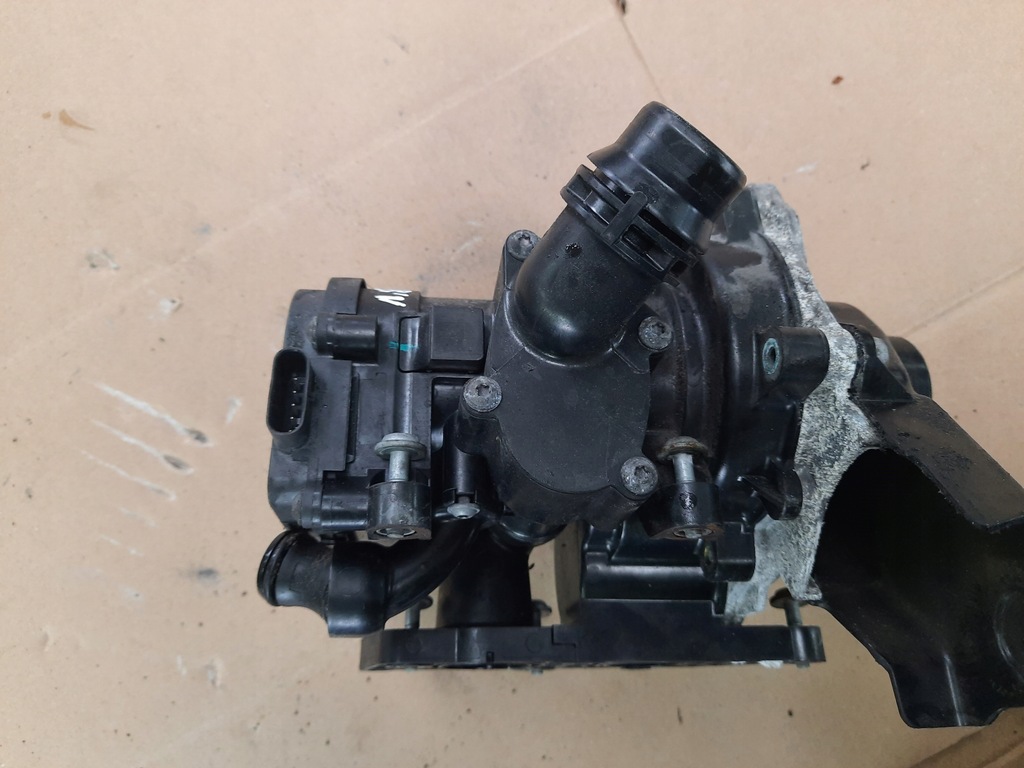 фото №8, Audi q3 8u 2.0tfsi насос wody корпус термостата