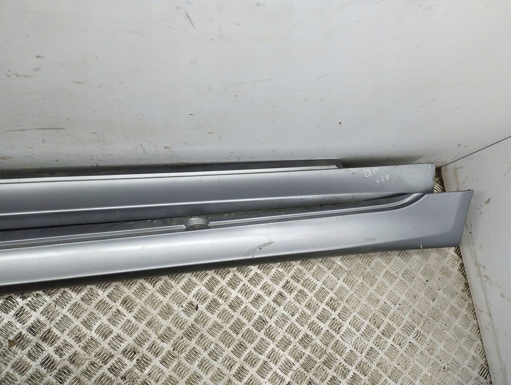 фото №9, Bmw 5 e60 e61 2004 комплект поріг