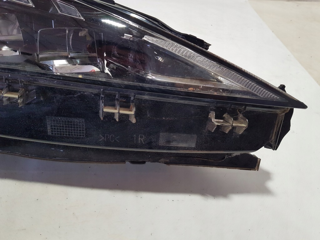 фото №11, Лампа правая правый full led mg mg4 4 iv ev22 eh33