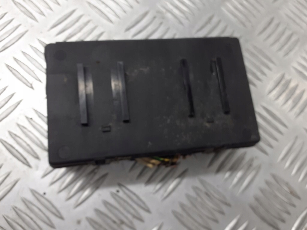 Купить Коробка предохранителей citroen c4 1.6 hdi 9632229480