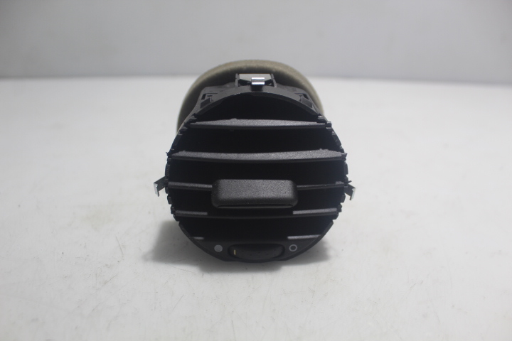 фото №1, Решётка обдув левая fiat grande punto