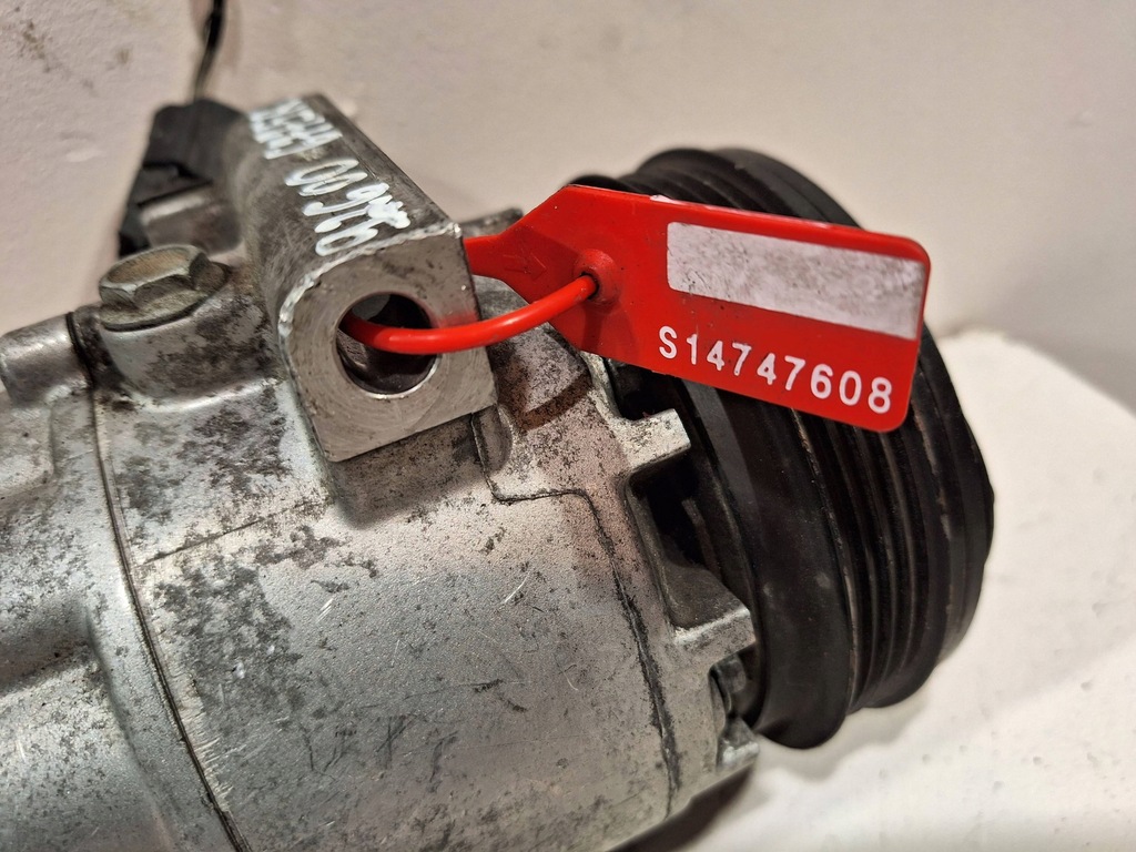 фото №5, Компресор кондиціонера 926006775r dacia sandero ii 1.2 16v 12-