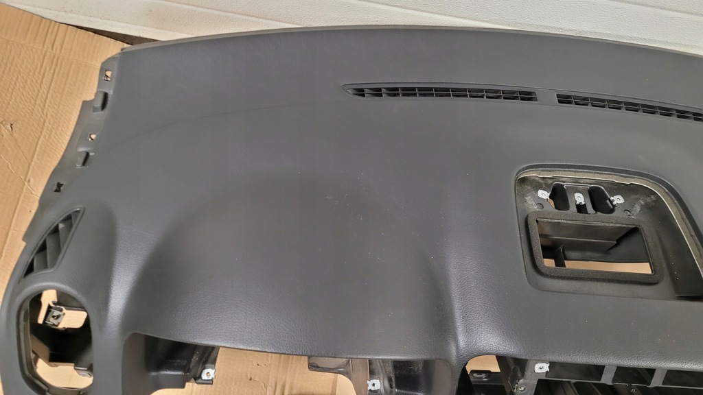 фото №4, Консоль+ 2x подушка vw golf v+ plus europa оригинал