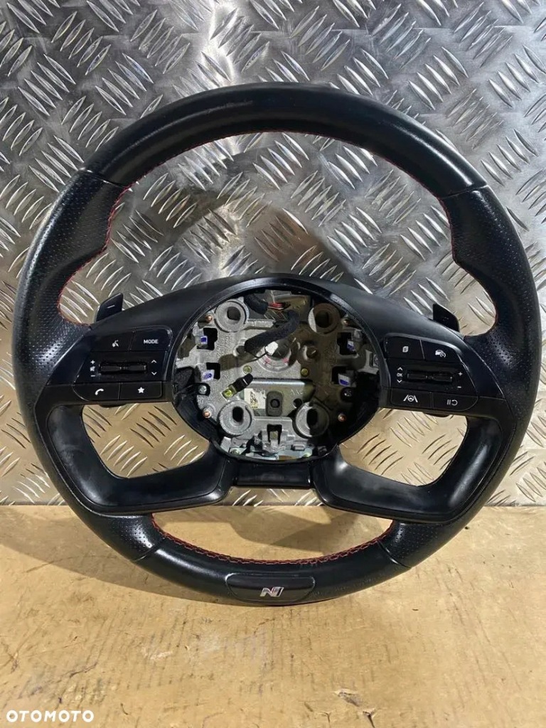 фото №1, Hyundai tucson iv n-line воздуховод лепестки переключения кожа