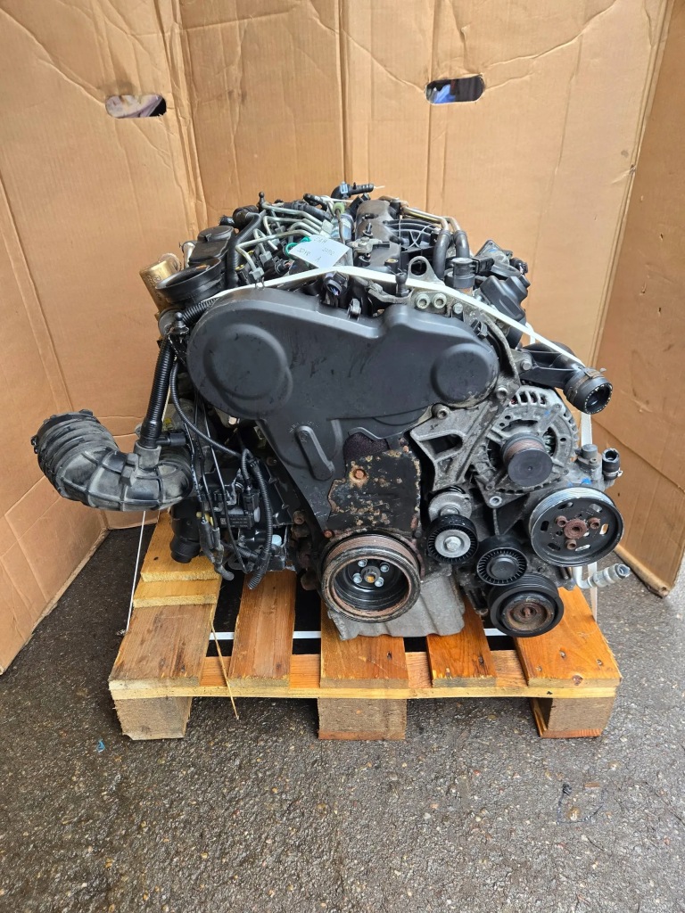 Купити Двигун комплектний  audi caha 2.0tdi nr 3048a