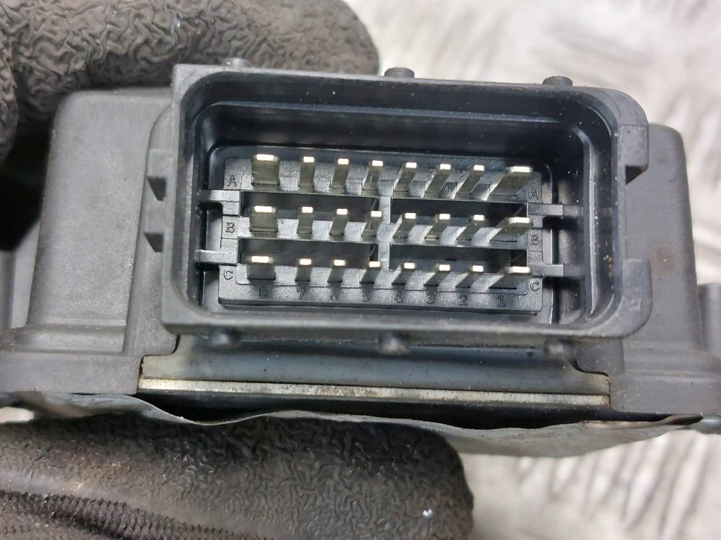 фото №8, Електропроводка газова lpg vw bora i 2.0 8v 67r-013949