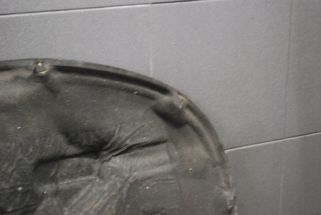 фото №5, Шумоизоляция капот audi a6 c5 allroad клипсы