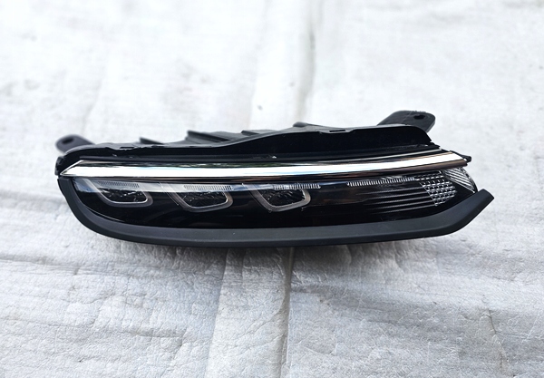 Купить Ładorg фара фонарь  led drl правый 9833480480 citroen c3 3 рестайлинг  2020-