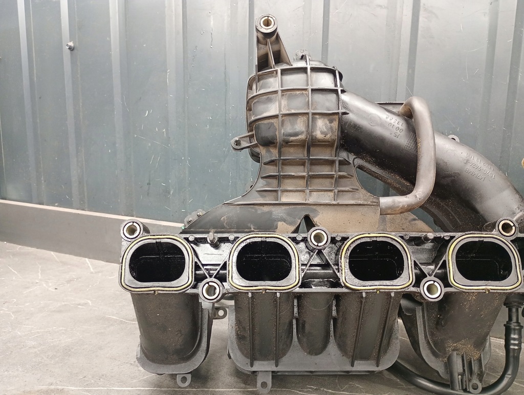 фото №9, 1s7g-9424-dc коллектор всасывающий ford mondeo mk3 iii 1.8 sci