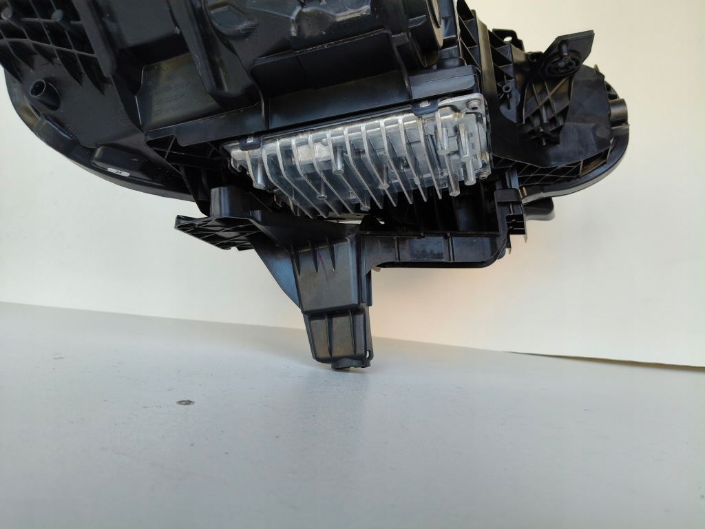 фото №9, Лампа ліва фара volvo ex30 23- full led