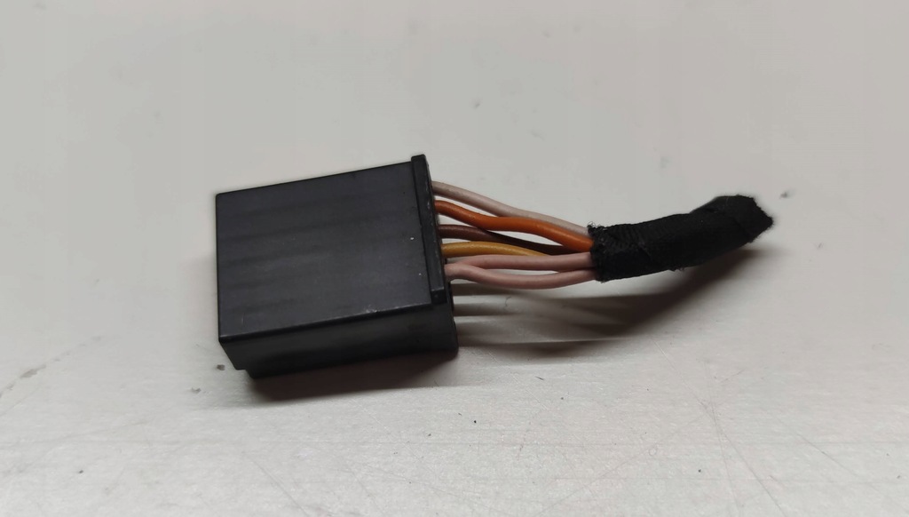 фото №2, Штекер керування радіо керма insignia