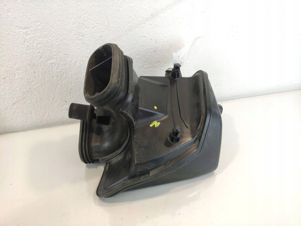 Opel astra j rezonato воздуха 13313301 в Украине