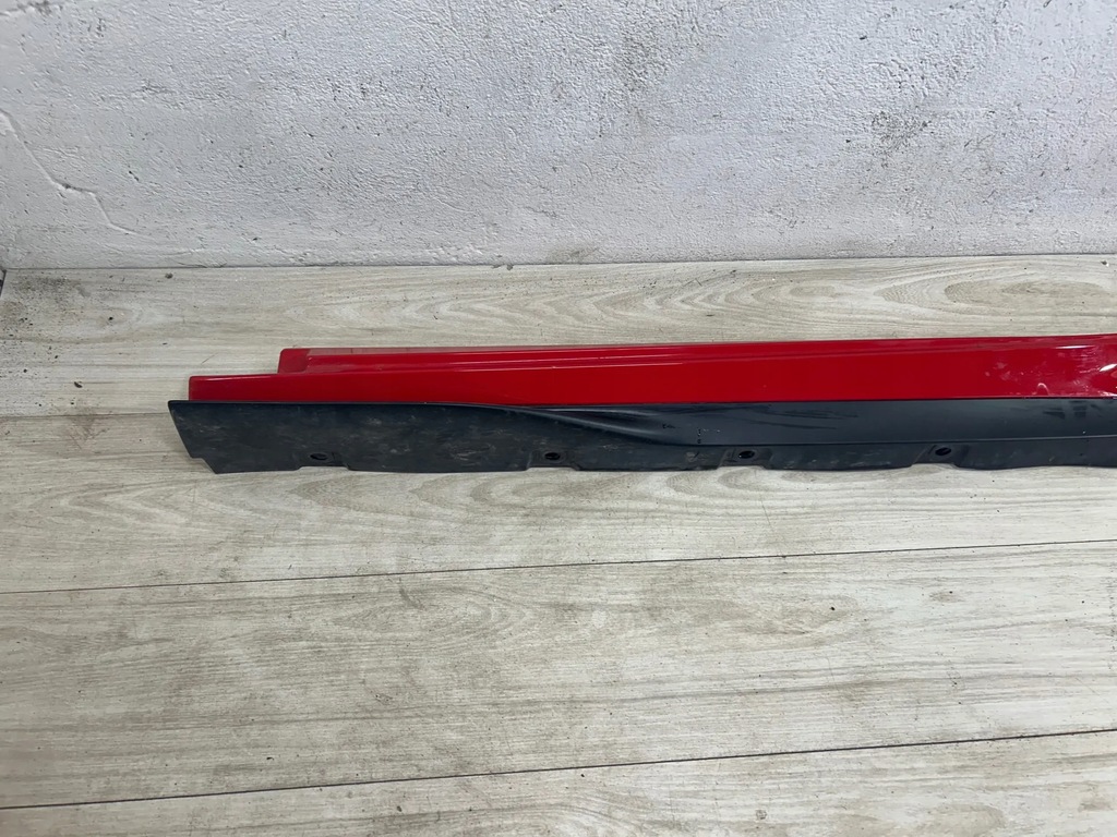 фото №7, Ferrari f8 tributo молдинг поріг ліва