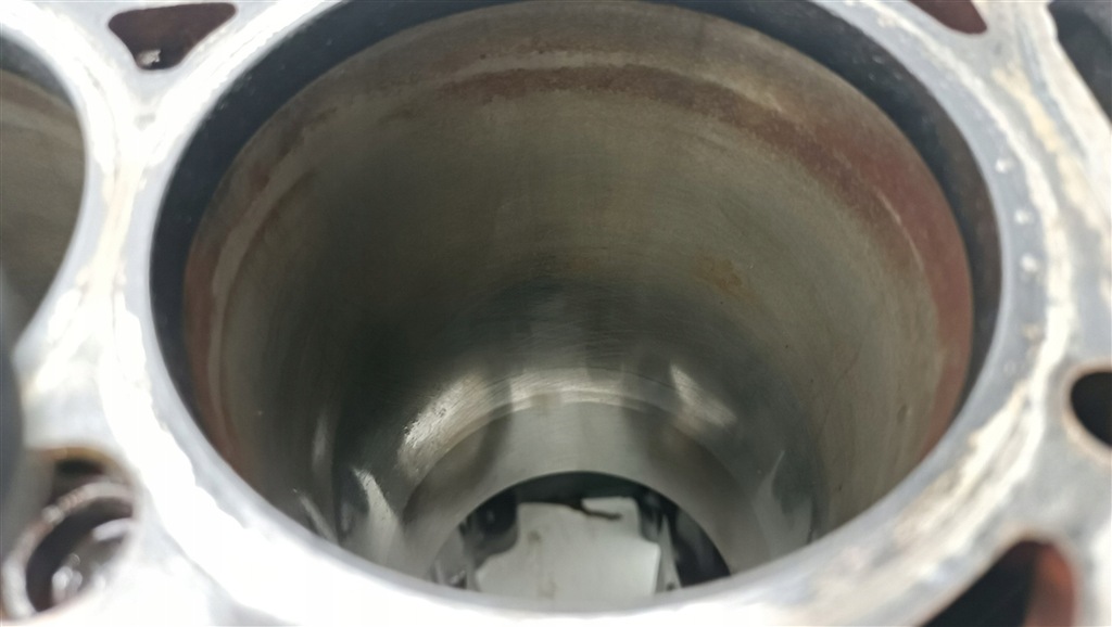 фото №8, Блок двигателя citroen c5 x7 iii 2.2 hdi 4h01 / 10wahu