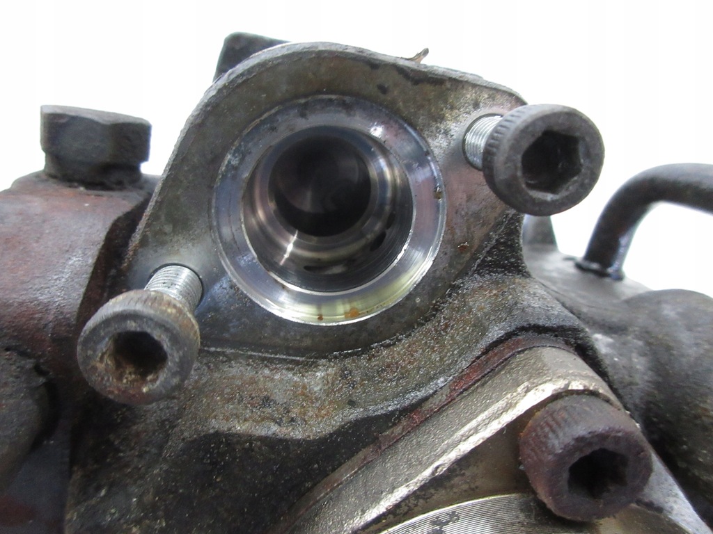 фото №8, Mazda 6 gg gy mpv ii 2.0 citd rf5c насос упорскування