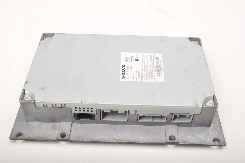 фото №1, Volvo xc90 усилитель радио 31310830