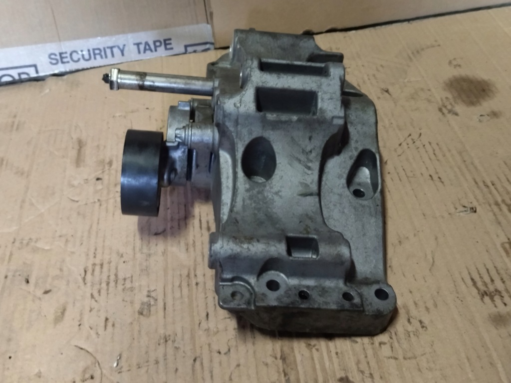 Кронштейн основа генератора bmw b47d20a - 761925004 Недорого