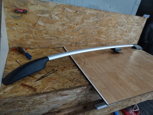 фото №1, Dacia logan ii 2018 lift mcv рейлинг крышный левый