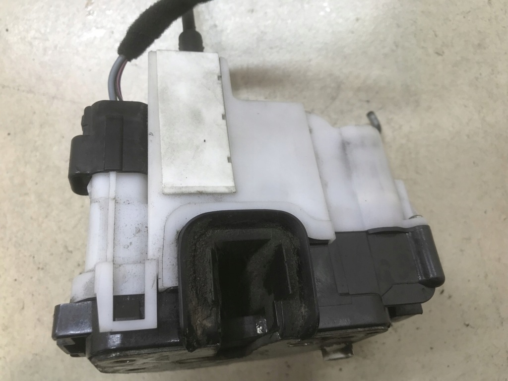 фото №5, Замок дверь левый задняя panda ii 1.3 d 51826970