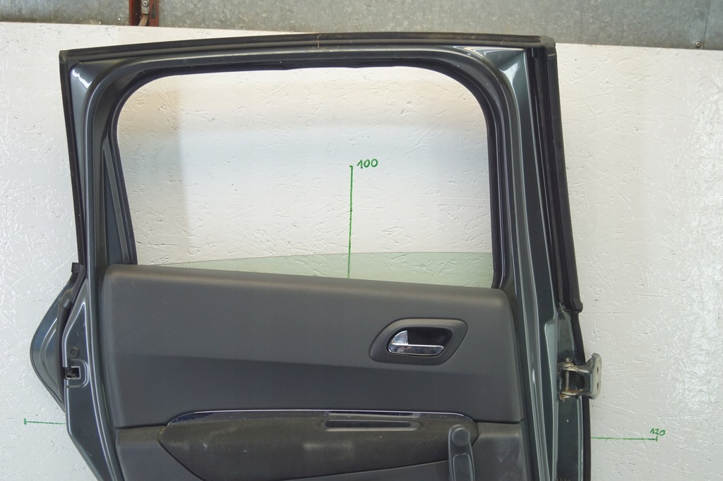 фото №16, Двері лівий задня peugeot 3008 i