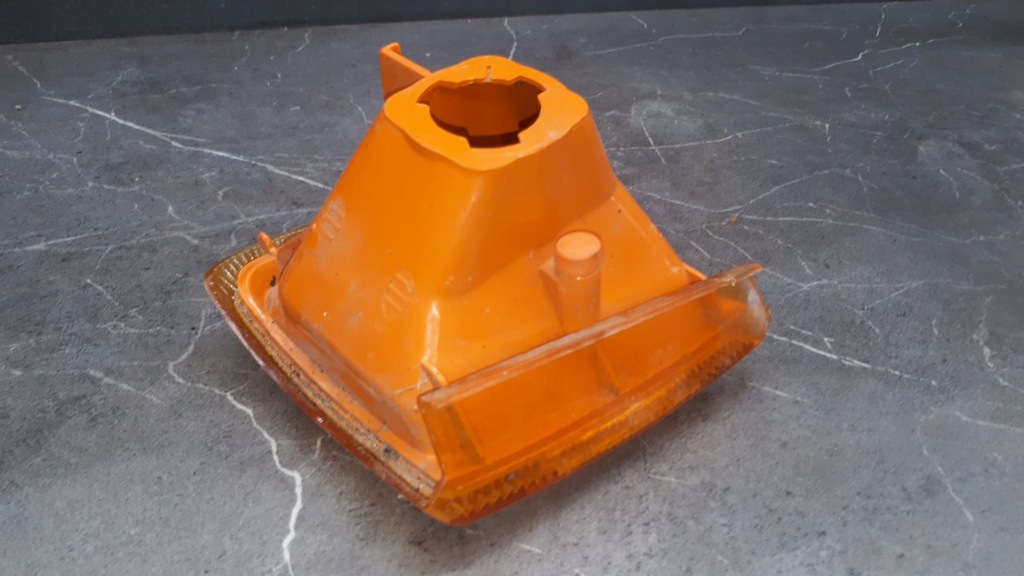 фото №9, Поворотник левый перед ford fiesta mk2