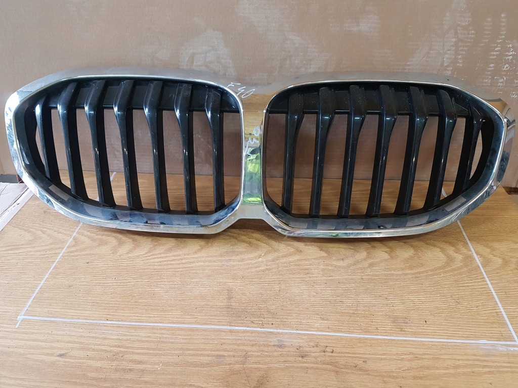фото №1, Bmw 1 f40 решётки радиатора решётка радиатора решётка радиатора 7450957