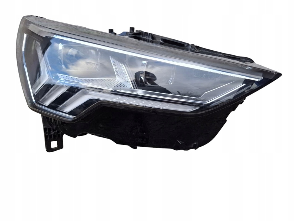 Купить Audi q3 2019-25 год 83a941036 фара правый  matrix