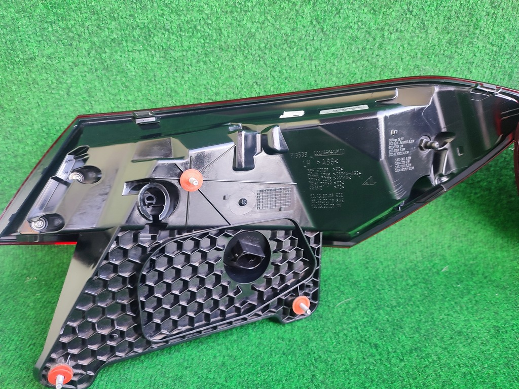 фото №9, Mercedes лампы задняя e-klasa lift a213 sedan правая+ левая a2139065109 гарантия