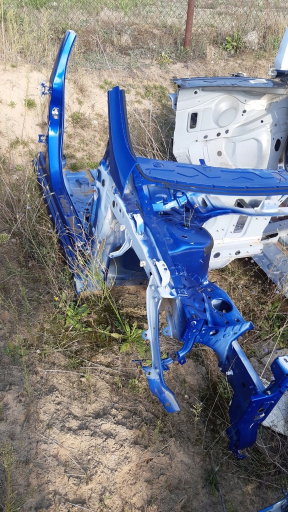 фото №2, Передняя правая четверть порог renault megane iv 4