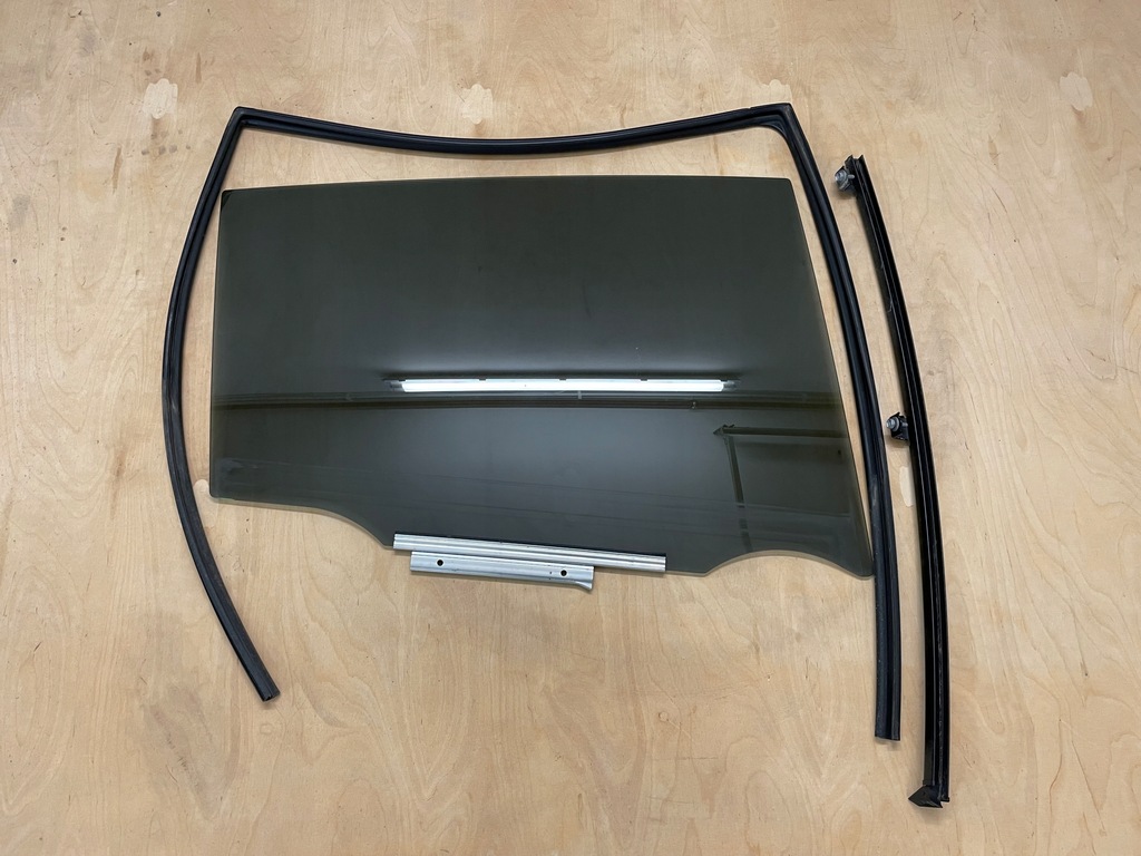 фото №6, Toyota rav4 iv lift замок двері правий задня 4 pin