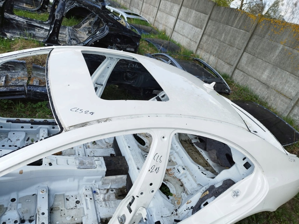 фото №1, Mercedes cls w218 кузов дах люк kompletny