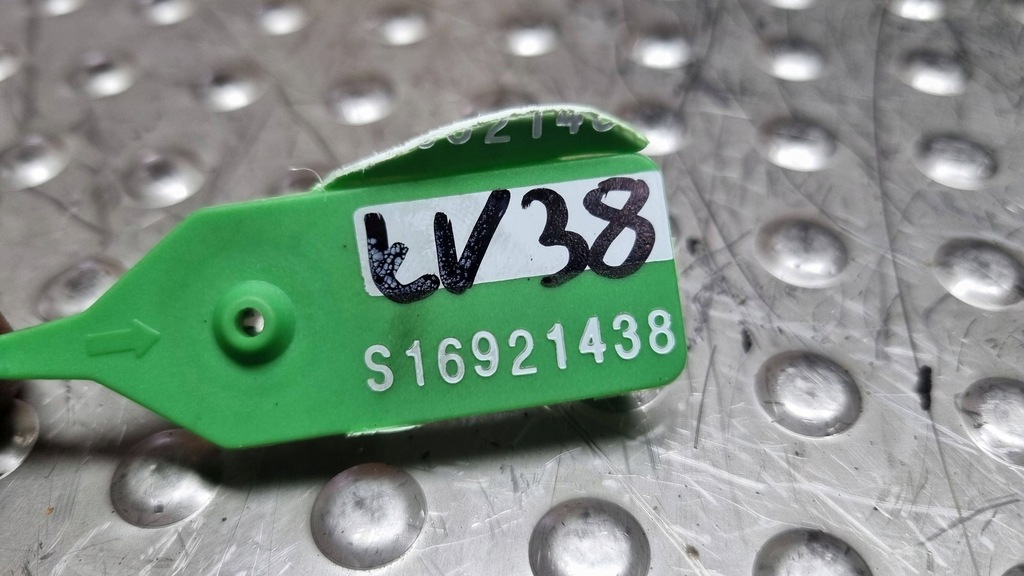 фото №6, Кронштейн насоса впрыска 076145167 vw crafter 2.5tdi