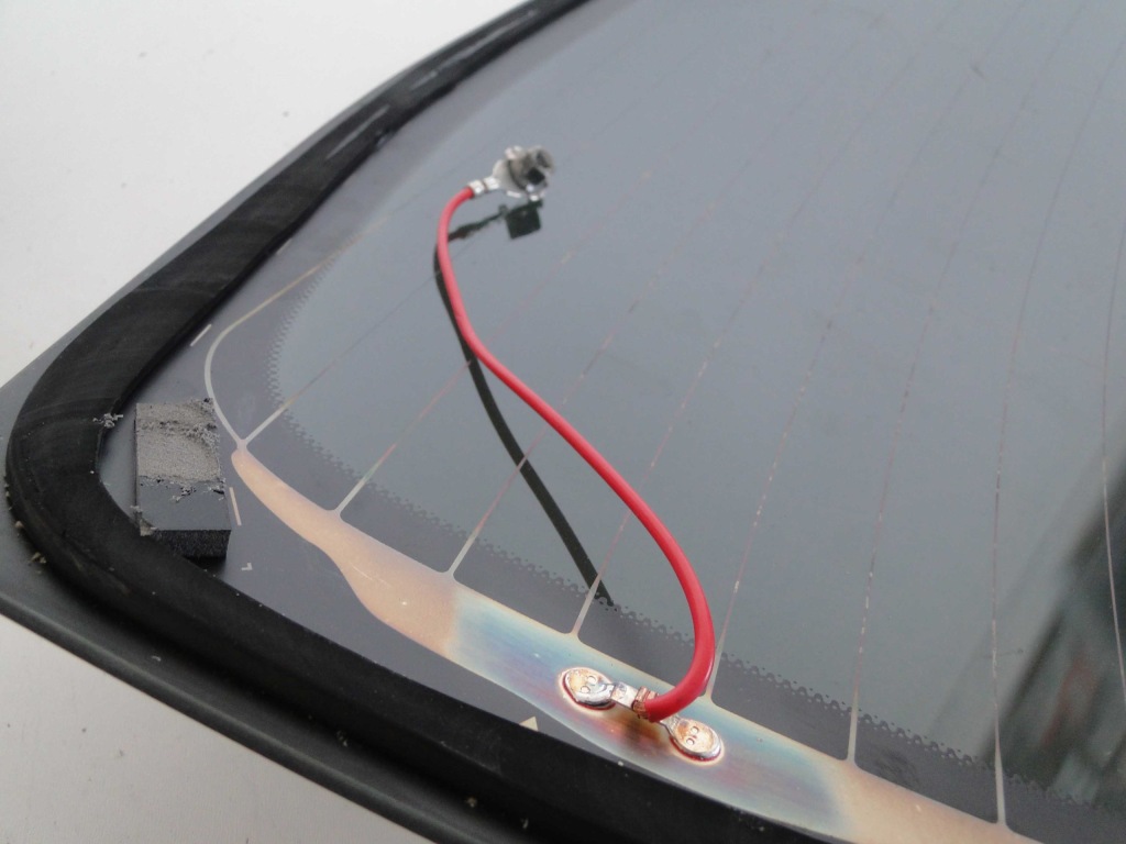 Купить Mercedes стекло задняя w крышке  тонированная 2021 glc 254 x254 suv