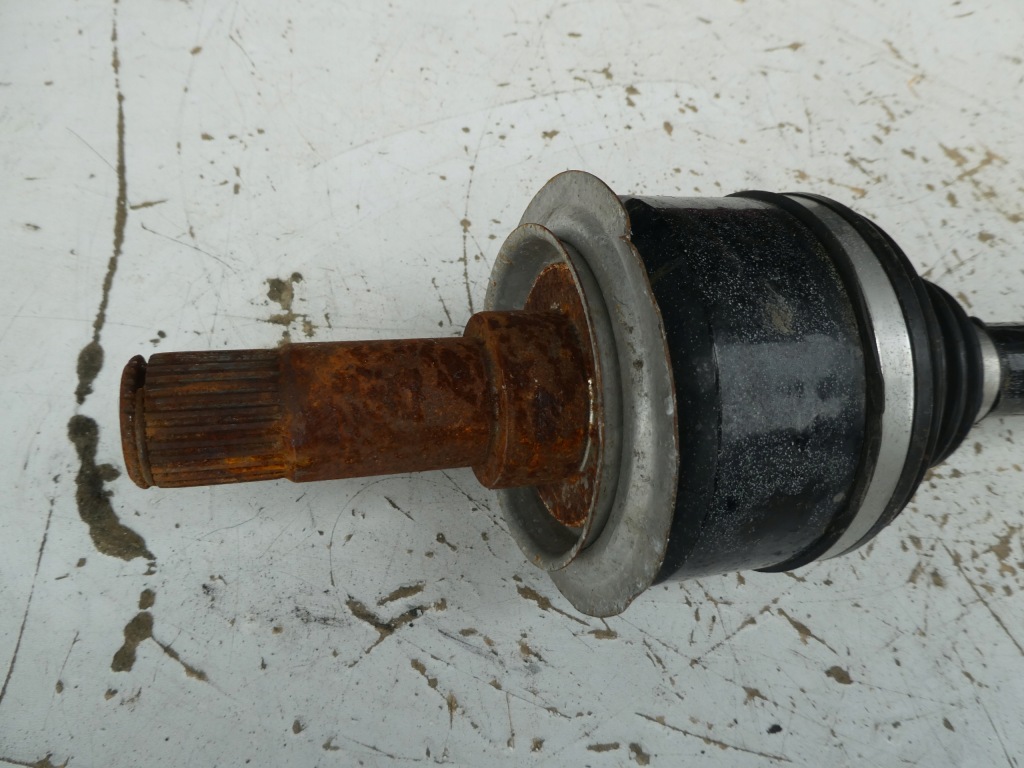 Приводной вал перед mercedes vito Доставка