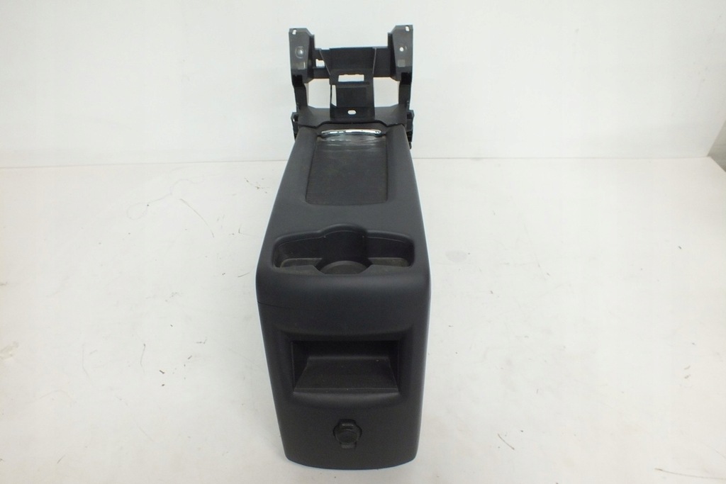 фото №6, Peugeot 5008 бардачок туннель средний