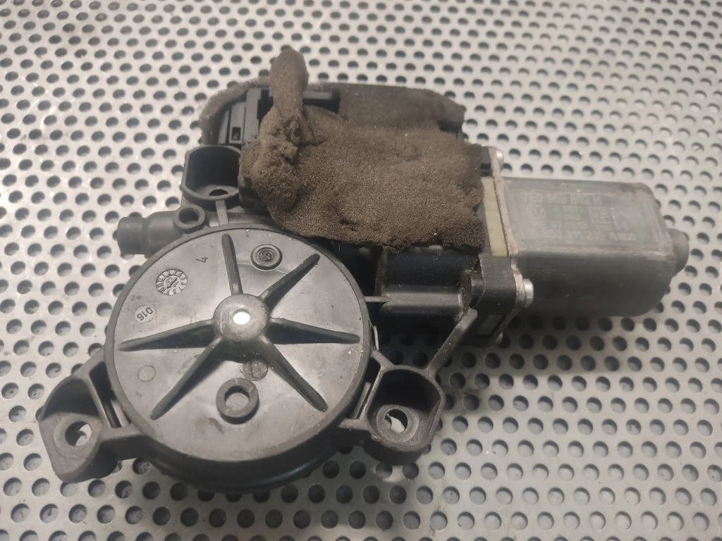 фото №1, Моторчик скло правої volkswagen t5 7e0959802h