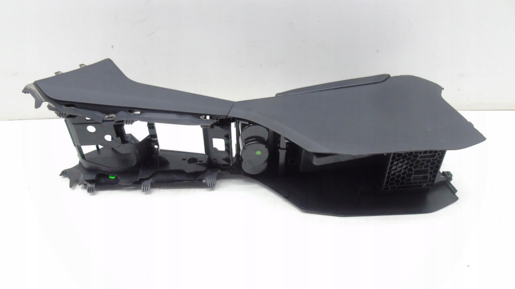 фото №9, Тунель середній підлокітник skoda superb iii