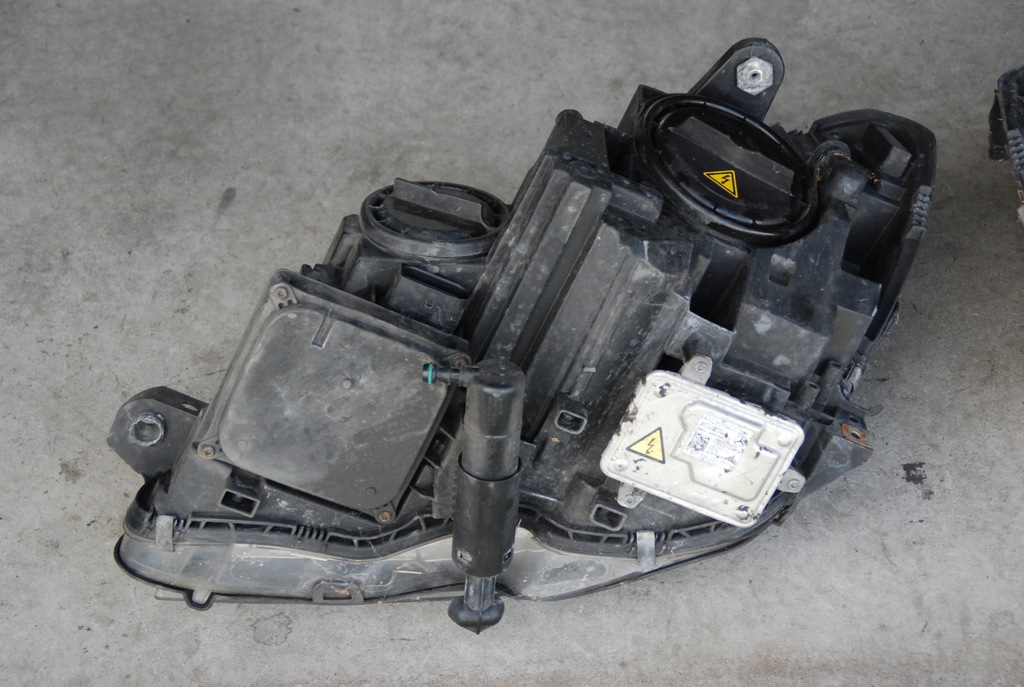 фото №13, Фара лампа l / p bi ксенон mercedes c 204 lift