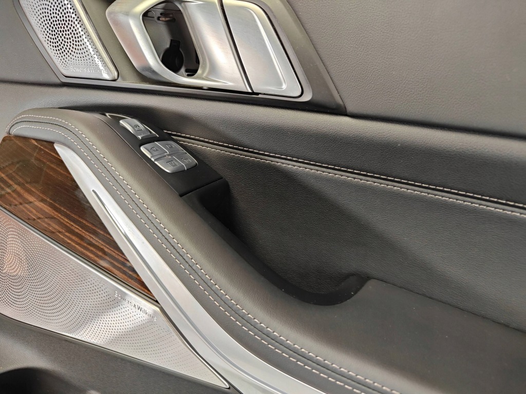 Обшивка обивка дверь правый задняя задний bmw x7 g07 lci bowers led merino Киев