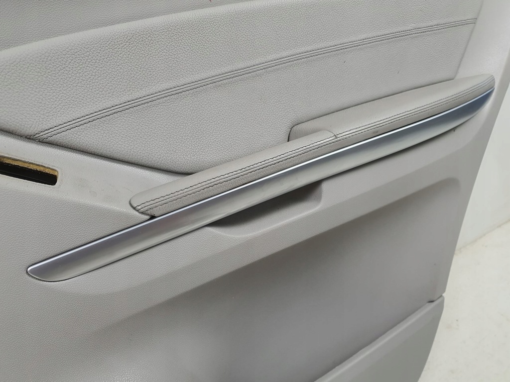 фото №7, Обивка обшивка дверь правый задняя mercedes gl x164