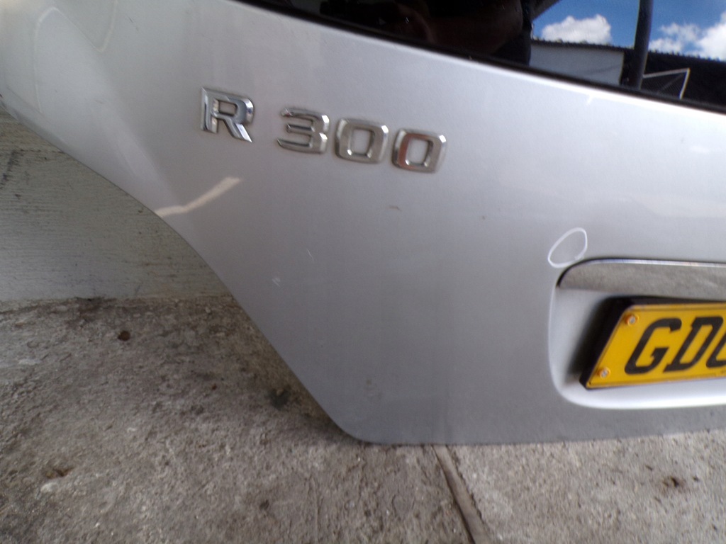 фото №3, Крышка багажника задняя задняя mercedes w251 r klasa lak 775