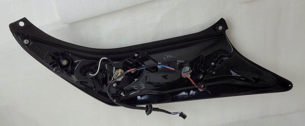 фото №16, Лампа левая задняя led toyota aygo ii lift 2018- koito 0h-29